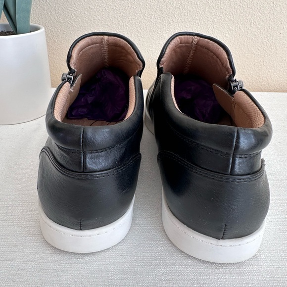 Life Stride Eden Soft System Black Faux Leather Zip Ankle Booties Women’s 10W - Picture 10 of 14